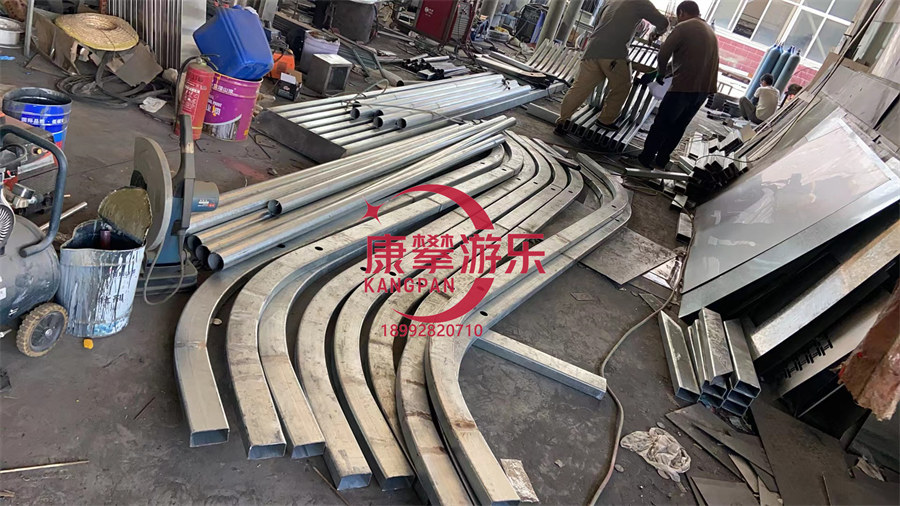 延安市子長(zhǎng)縣戶外廊架景觀亭案例